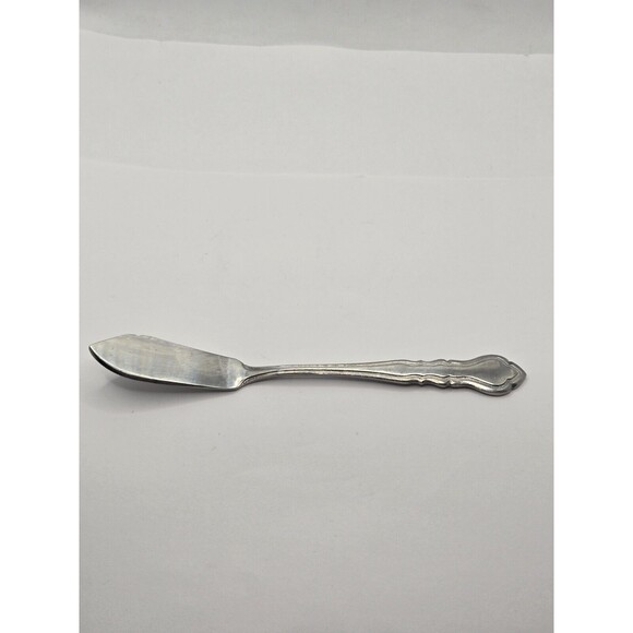 Reed & Barton CARRIAGE Stainless Rebacraft Select Glossy Flatware Butter Knife - Picture 2 of 10